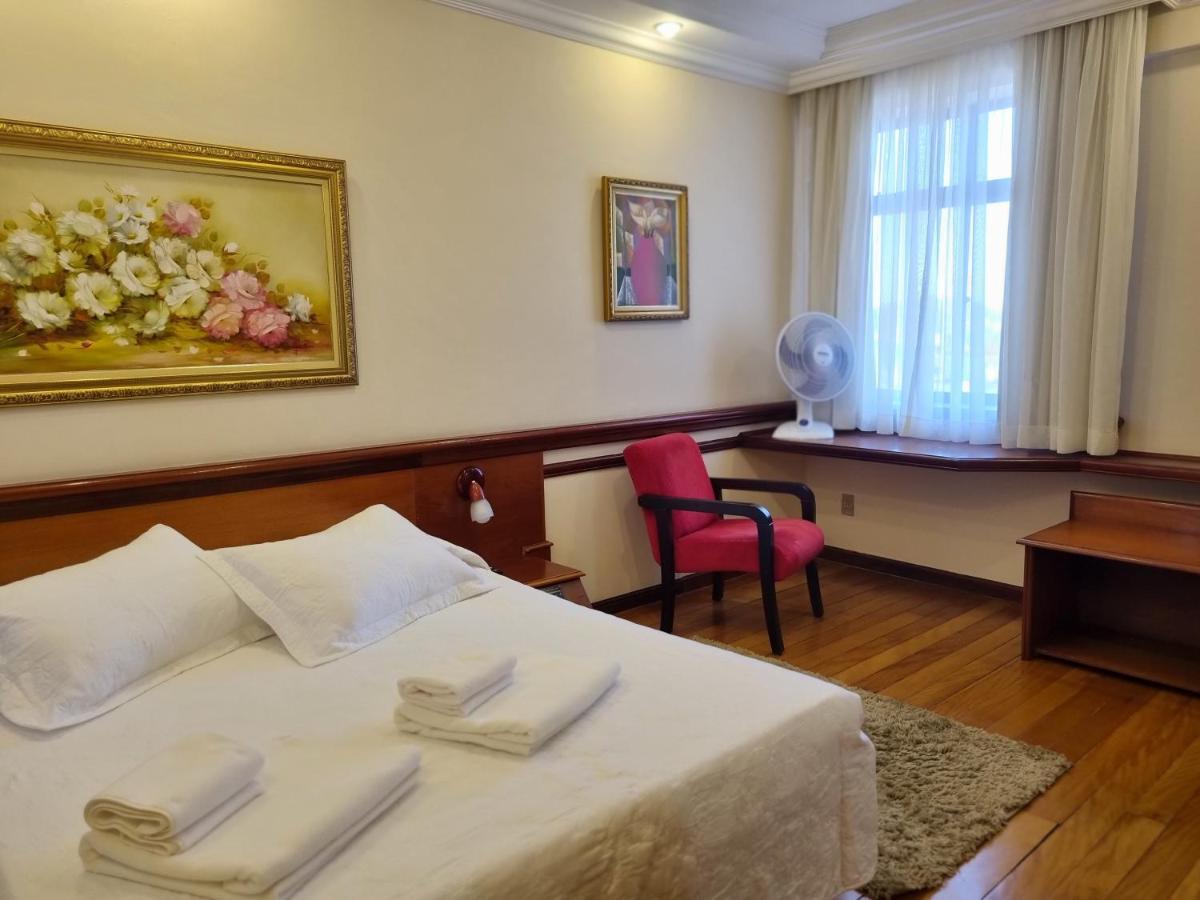 Lucape Palace Hotel Барбасена Екстериор снимка